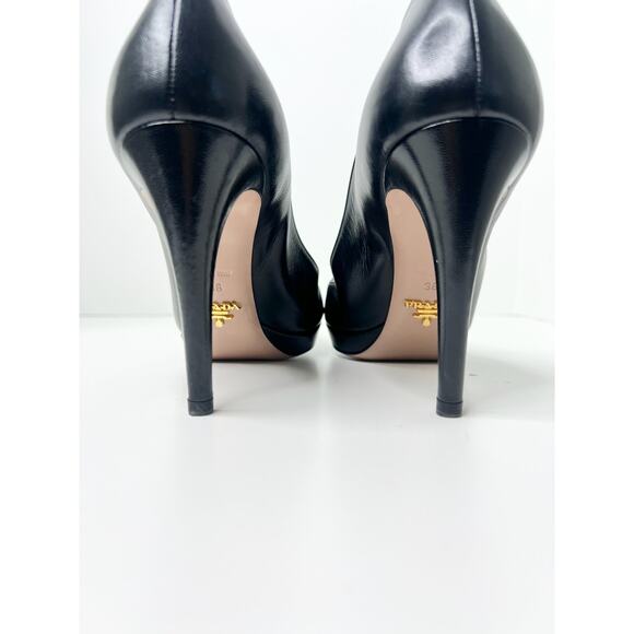 Prada Black Leather Platform Pumps, Size 38 - Picture 5 of 14